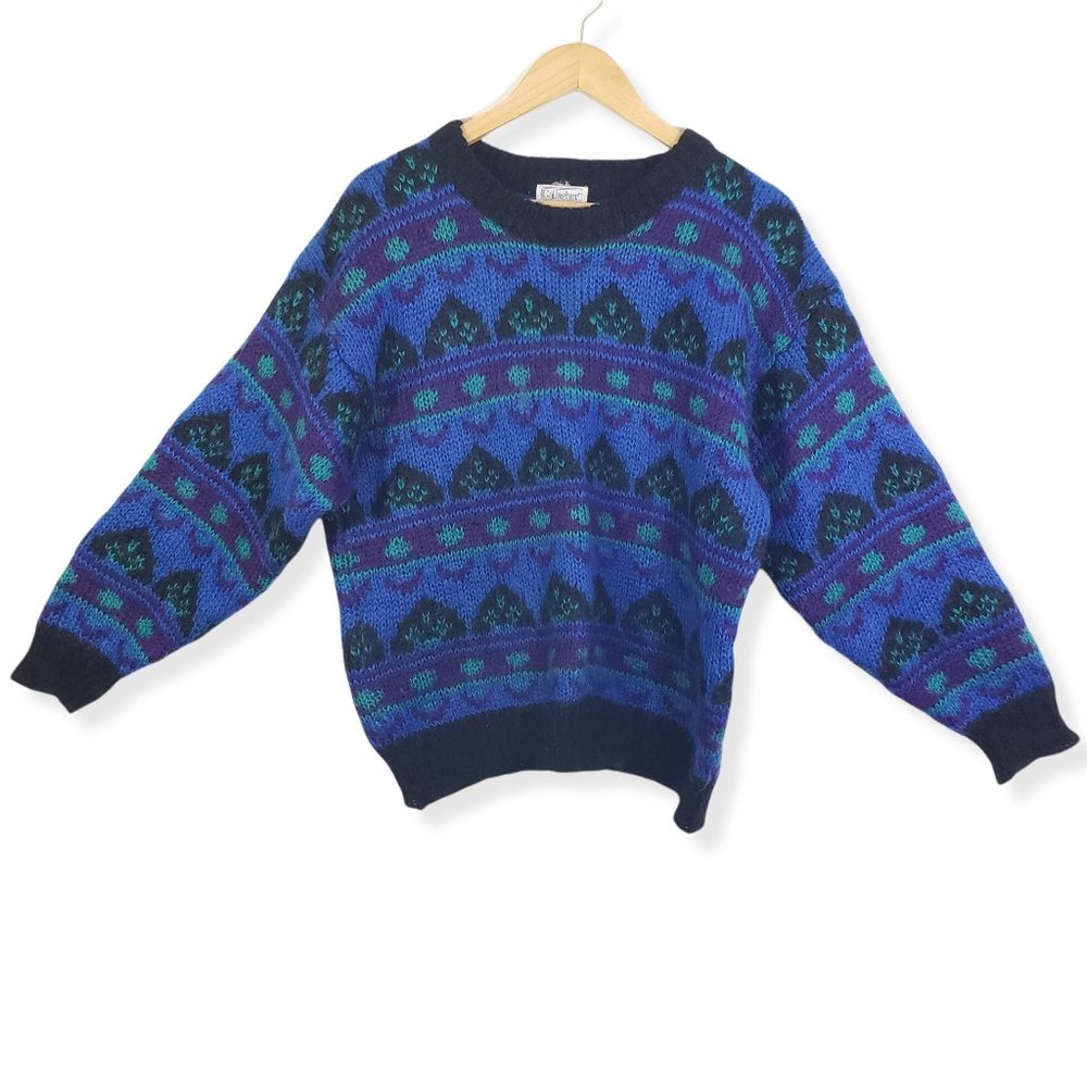 Vintage Gallagher Large Blue/Purple Geometric Cozy, Fuzzy, Knit Sweater GUC